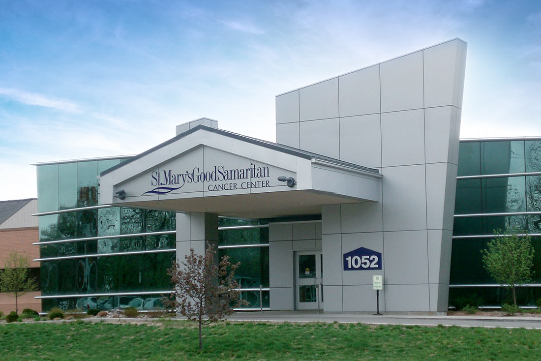 Viewing the front entrance of SSM Health St. Mary’s Cancer Center